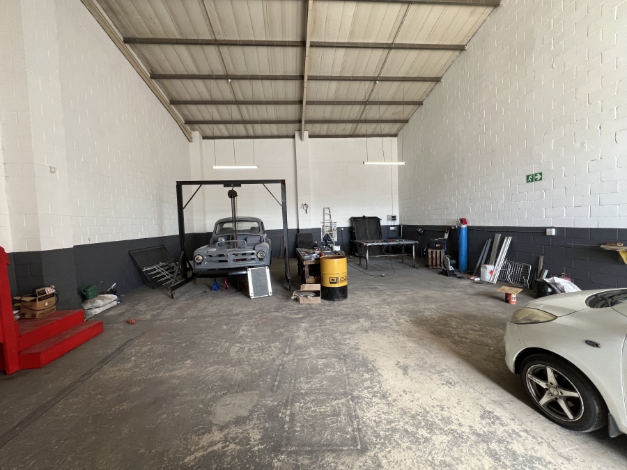 To Let commercial Property for Rent in Fisantekraal Western Cape